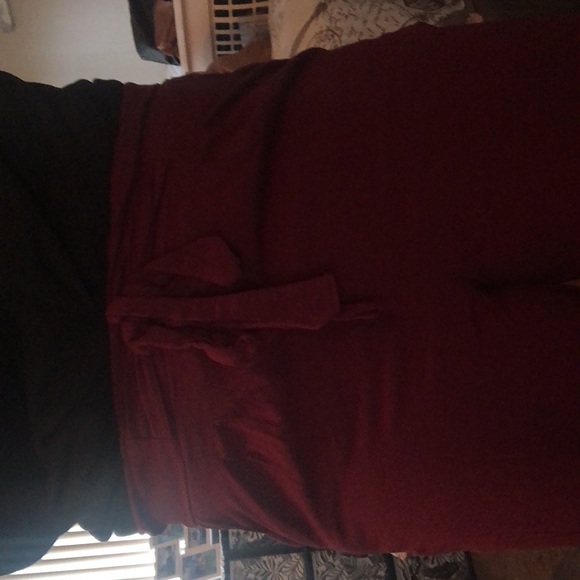 Burgundy dress pants - Picture 3 of 4